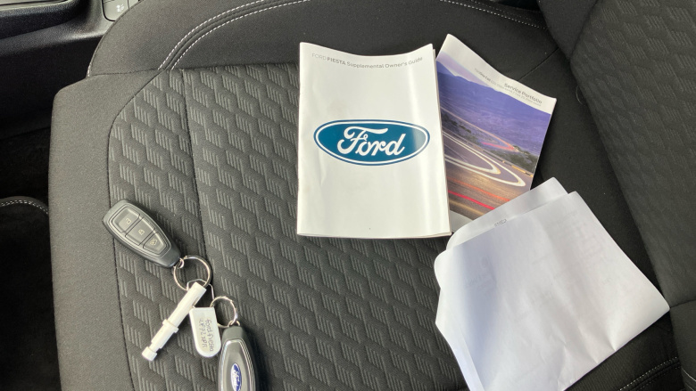 Ford Fiesta 1.0 EcoBoost Hybrid mHEV 125 Titanium 5dr Auto Petrol Hatchback